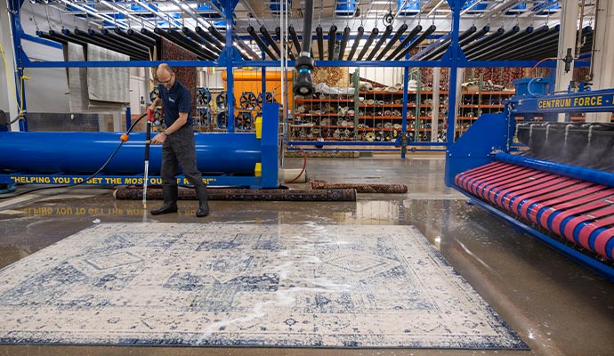 Professional wet rug cleaning service