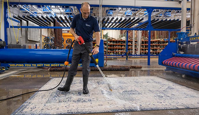 Professional rug cleaning & repair service